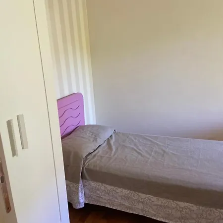 Dana House Neapol