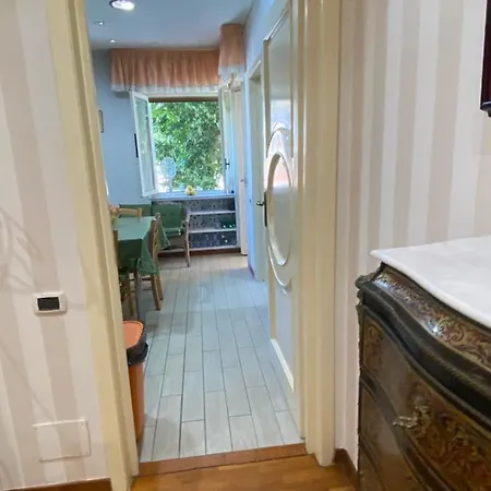 Dana House Hotel Neapol