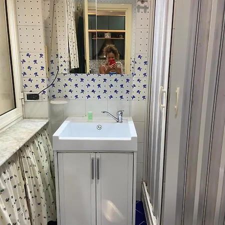 Dana House 4*